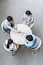 《漫威蜘蛛侠2》体量很大 开发商对今年发售有信心